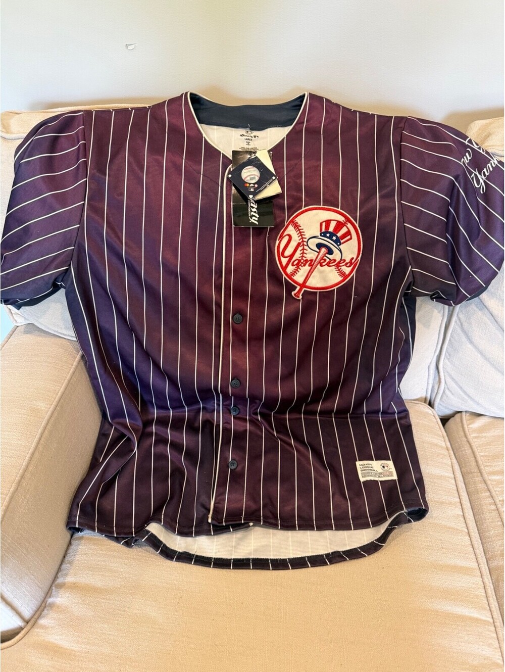 MLB licensed Dynasty brand fashion jersey NWT